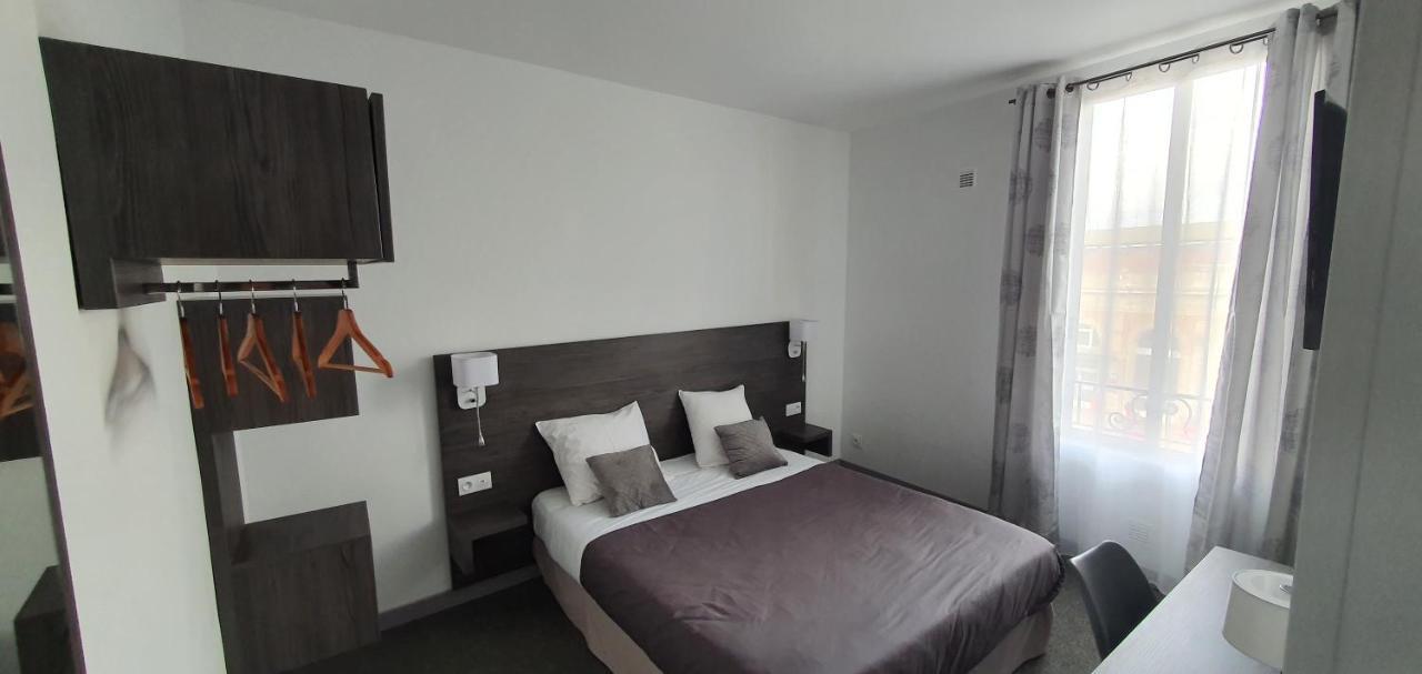 Hotel L'Alsace-Gare Sncf ナルボンヌ エクステリア 写真